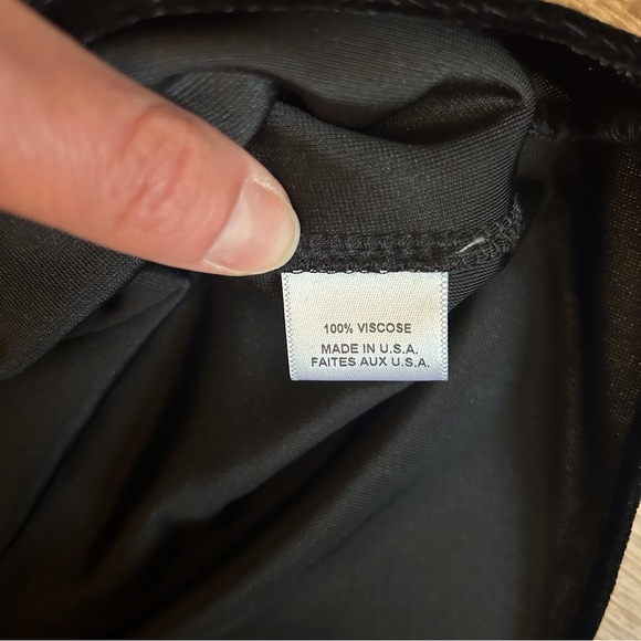 Misa Los Angeles NWT Mielle Black Velvet Ruffle One Shoulder Top - Picture 6 of 12